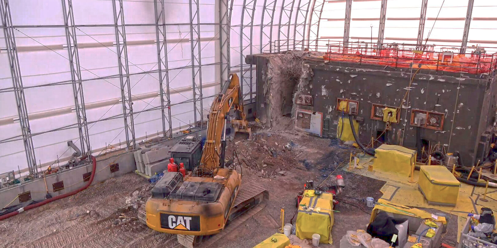 Final 3026 hot cell demolition