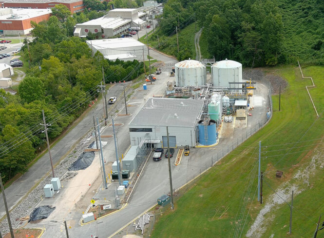 MAX_0032.00_00_35_05.Still001 field