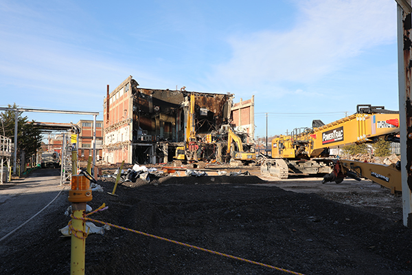 partially demolished Alpha-2 building at Y-12 as crews remove lead and work to complete demolition of the west side of the facility
